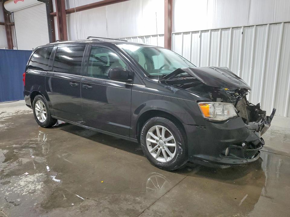 2019 Dodge Caravan VIN 2C4RDGCG1KR595737 COPART salvage auction — FRONT END, VA - CERTIFICATE OF TITLE, sold $300 on 2026-07-02 (photo 4)