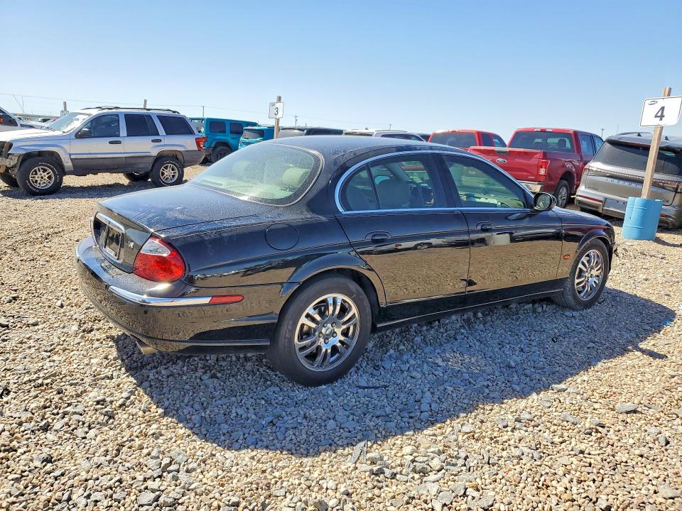 2003 Jaguar S type VIN SAJEA01U33HM85679 COPART salvage auction — FRONT END, Tx - Salvage Vehicle Title, sold $875 on 2026-07-07 (photo 3)