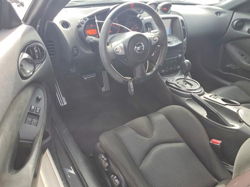 2018 Nissan 370z VIN JN1AZ4EH9JM570494 COPART salvage auction — MINOR DENT/SCRATCHES, Tx - Salvage Vehicle Title, sold $9,000 on 2026-07-29 (photo 8)