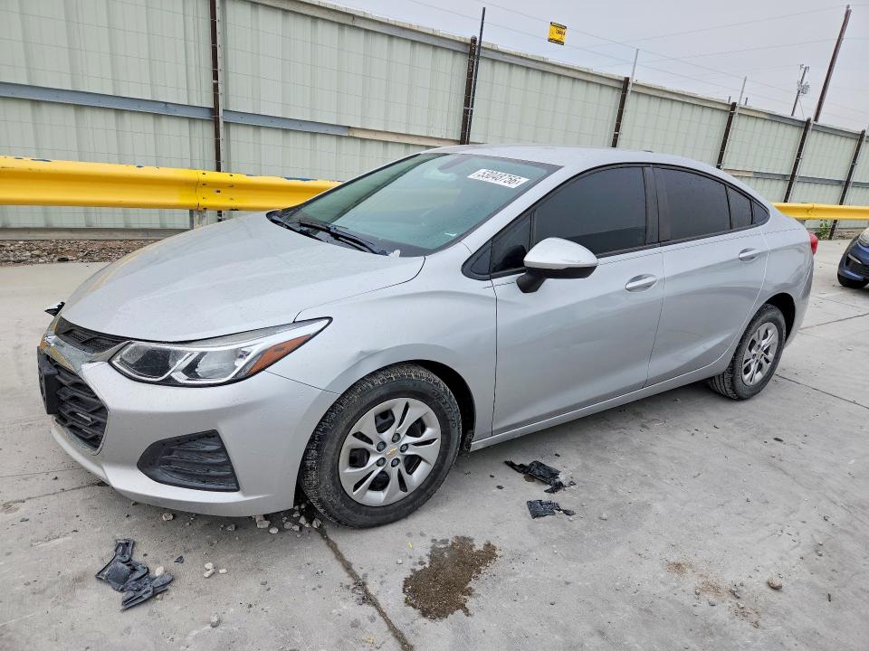 2019 Chevrolet Cruze VIN 1G1BC5SM4K7114096 — COPART salvage auction photo