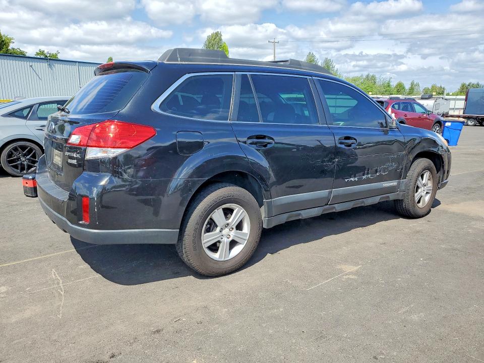 2011 Subaru Outback VIN 4S4BRBAC1B3399405 COPART salvage auction — SIDE, Or - Salvage Title Certificate, sold $650 on 2026-07-22 (photo 3)
