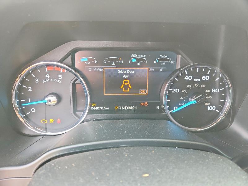 2019 Ford F-350 super duty VIN 1FT8W3DTXKEF12359 COPART salvage auction — VANDALISM, CA - SALVAGE CERTIFICATE, sold $3,350 on 2026-07-29 (photo 9)