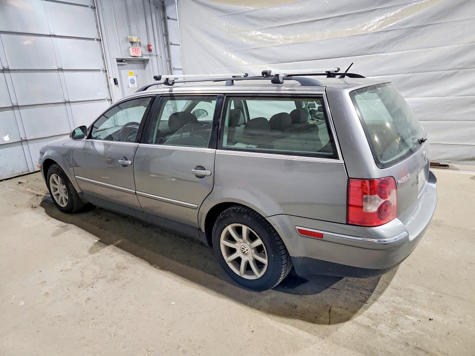 2004 Volkswagen Passat VIN WVWVD63B94E174300 COPART salvage auction — FRONT END, Nh - Cert Of Title-Salvage, sold $275 on 2026-08-13 (photo 2)