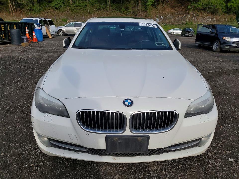 2013 BMW 5er VIN WBAXH5C56DD114317 COPART salvage auction — MINOR DENT/SCRATCHES, Ny - Certificate Of Title, sold $575 on 2026-07-02 (photo 5)
