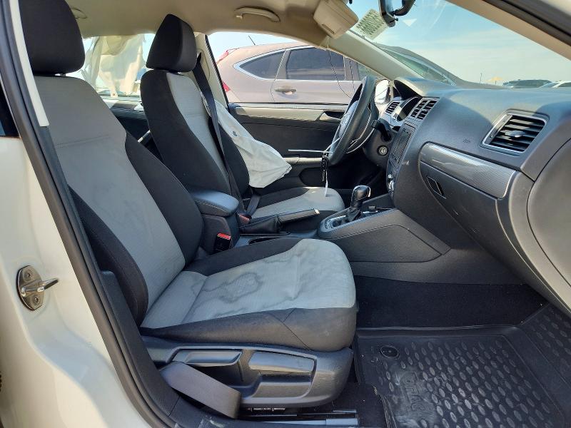2017 Volkswagen Jetta VIN 3VW2B7AJ6HM290561 COPART salvage auction — SIDE, Tx - Salvage Vehicle Title, sold $3,200 on 2026-07-03 (photo 7)