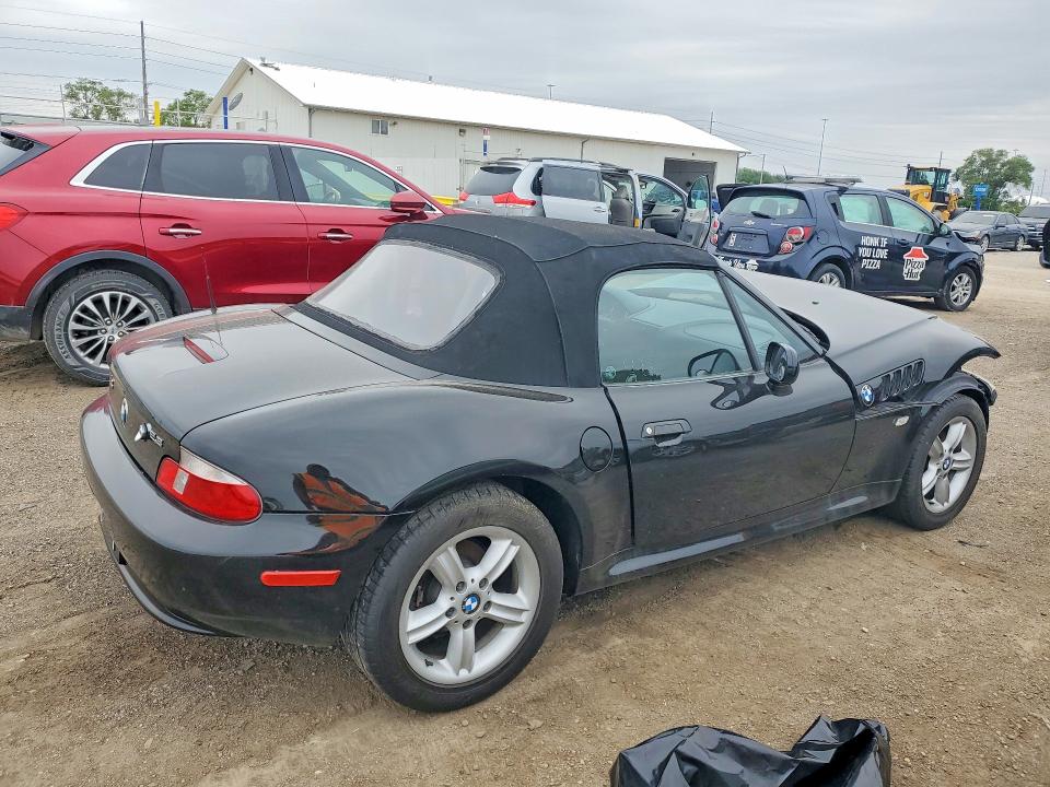 2000 BMW Z3 VIN WBACH9349YLF90430 COPART salvage auction — FRONT END, Ia - Cert Of Title-Salvage Title, sold $575 on 2026-07-10 (photo 3)
