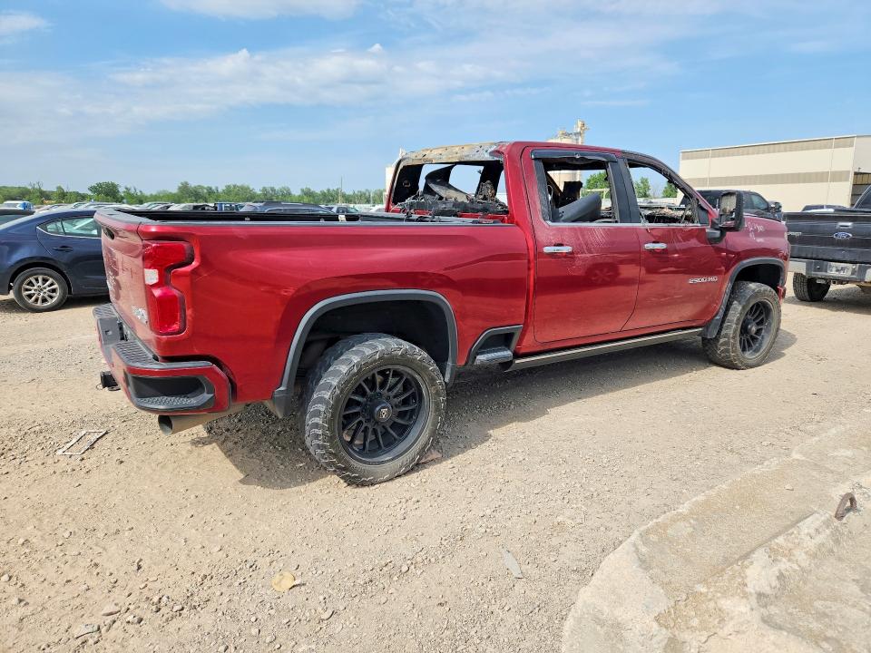 2022 Chevrolet Silverado VIN 1GC4YREY6NF181879 COPART salvage auction — INTERIOR BURN, Tn - Non-Repairable Certificate, sold $5,400 on 2026-07-02 (photo 3)