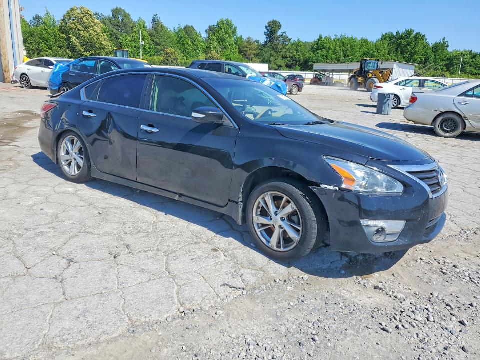 2015 Nissan Altima VIN 1N4AL3AP7FC231158 COPART salvage auction — ALL OVER, TN - SALVAGE CERTIFICATE, sold $475 on 2026-07-09 (photo 4)