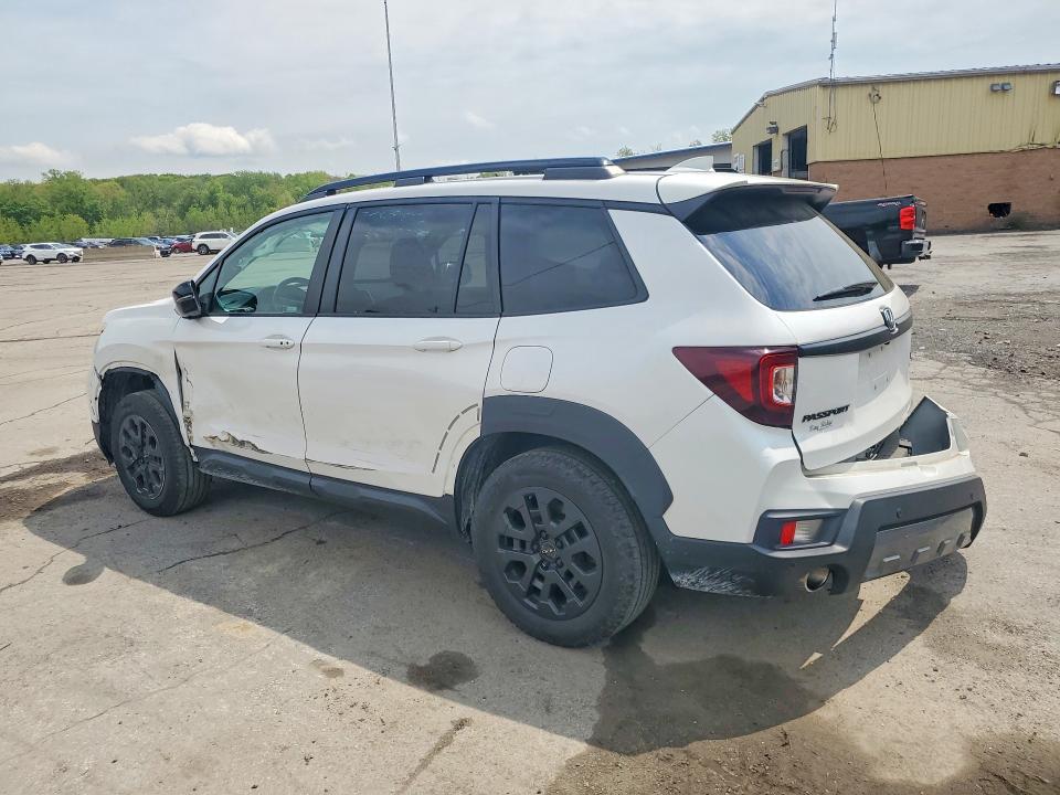 2023 Honda Passport VIN 5FNYF8H64PB019364 COPART salvage auction — REAR END, Ny - Mv-907A Salvage Certificate, sold $8,300 on 2026-07-28 (photo 2)