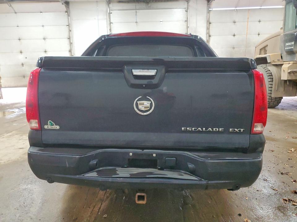 2007 Cadillac Escalade VIN 3GYFK628X7G185362 COPART salvage auction — FRONT END, Mi - Certificate Of Title, sold $200 on 2026-07-22 (photo 6)