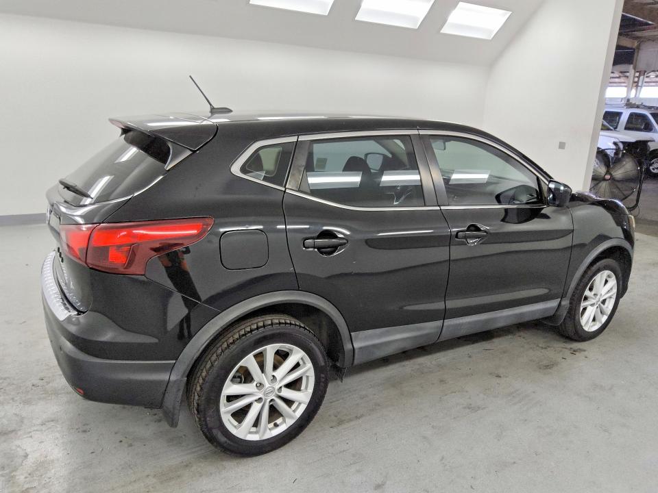 2017 Nissan Rogue sport VIN JN1BJ1CP4HW003340 COPART salvage auction — MECHANICAL, Ca - Certificate Of Title, sold $550 on 2026-07-28 (photo 3)