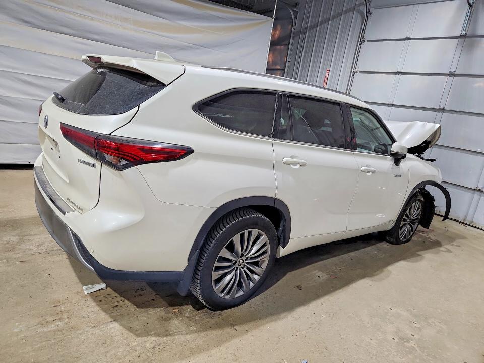 2021 Toyota VIN 5TDEBRCHXMS038716 COPART salvage auction — FRONT END, Nh - Cert Of Title-Salvage, sold $18,500 on 2026-07-14 (photo 3)