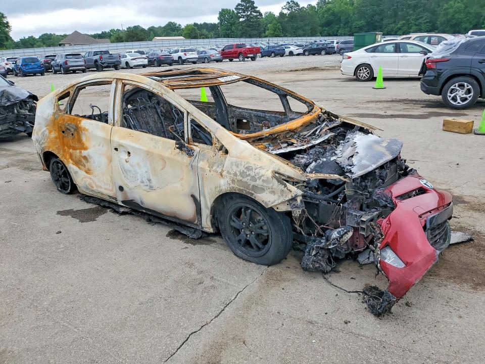 2015 Toyota Prius VIN JTDKN3DU6F1969426 COPART salvage auction — BURN, Ms - Cert Of Title-Salvaged, sold $250 on 2026-07-10 (photo 4)