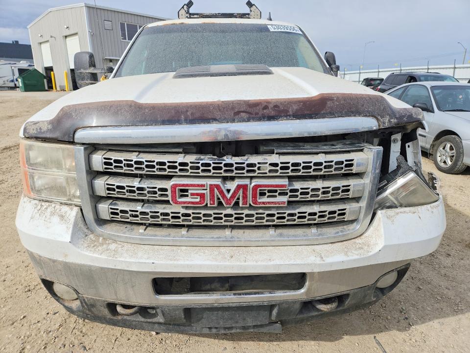 2013 Gmc SIERRA VIN 1GT423C83DF197165 COPART salvage auction — FRONT END, AB - BOS - SALVAGE, sold $2,150 on 2026-07-02 (photo 5)
