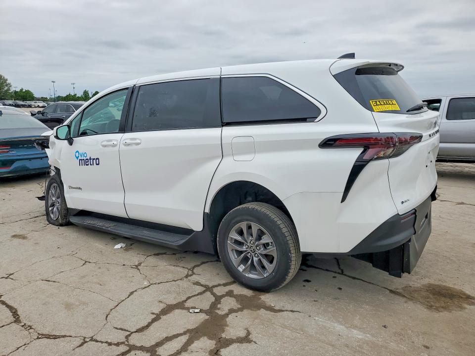 2025 Toyota VIN 5TDKRKEC6SS256284 COPART salvage auction — FRONT END, Fl - Certificate Of Destruction, sold $17,600 on 2026-07-14 (photo 2)