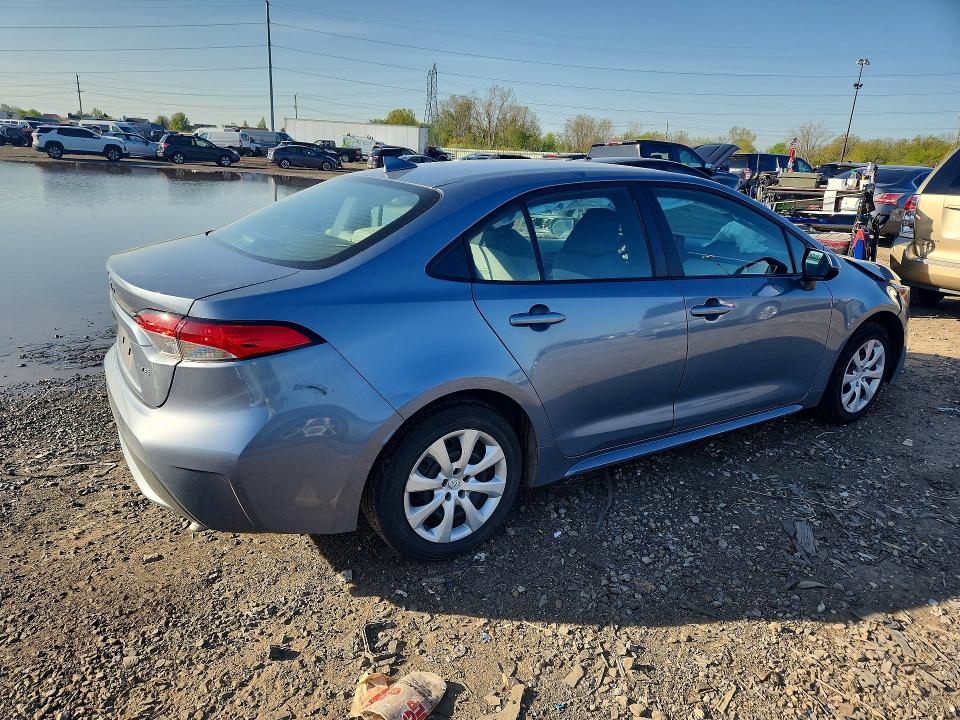 2022 Toyota Corolla VIN 5YFEPMAE8NP294408 COPART salvage auction — FRONT END, Mi - Scrap Certificate Of Title, sold $2,800 on 2026-07-10 (photo 3)