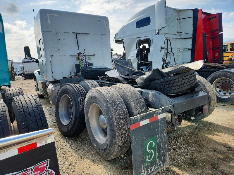 2018 Peterbilt 579 VIN 1XPBDP9X2JD458671 COPART salvage auction — UNDERCARRIAGE, PA - CERTIFICATE OF SALVAGE, sold $9,700 on 2026-08-13 (photo 3)