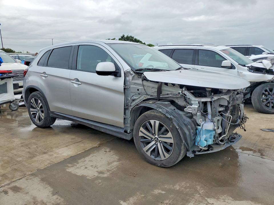 2021 Mitsubishi VIN JA4ARUAU4MU033045 COPART salvage auction — FRONT END, Tx - Salvage Vehicle Title, sold $2,500 on 2026-07-30 (photo 4)