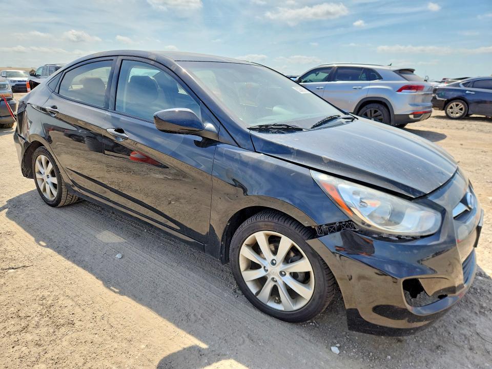 2013 Hyundai Accent VIN KMHCU4AE1DU441830 COPART salvage auction — REAR END, Tx - Salvage Vehicle Title, sold $650 on 2026-07-13 (photo 4)