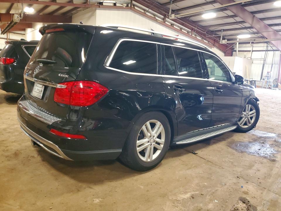2013 Mercedes-benz Gl-klasse VIN 4JGDF7CE3DA248657 COPART salvage auction — FRONT END, MI - CERTIFICATE OF TITLE, sold $7,700 on 2026-07-31 (photo 3)
