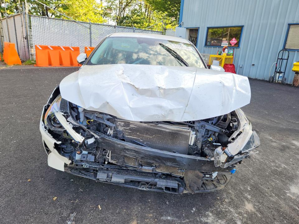 2022 Hyundai Elantra VIN 5NPLS4AGXNH082453 COPART salvage auction — FRONT END, OR - SALVAGE TITLE CERTIFICATE, sold $2,250 on 2026-07-06 (photo 5)