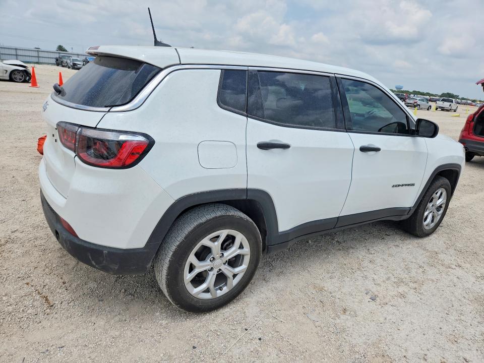 2024 Jeep Compass VIN 3C4NJDAN8RT173527 COPART salvage auction — FRONT END, Tx - Salvage Vehicle Title, sold $5,899 on 2026-08-15 (photo 3)