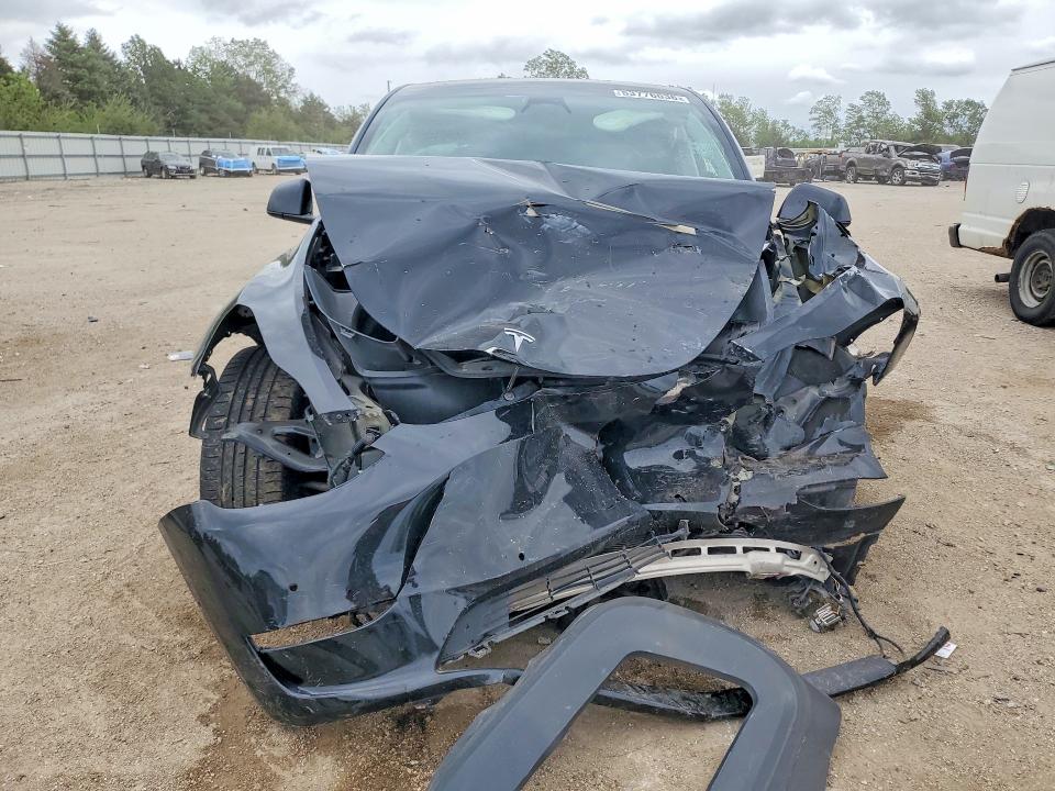 2022 Tesla Model y VIN 7SAYGDEEXNF320786 COPART salvage auction — FRONT END, Il - Salvage Certificate, sold $675 on 2026-07-28 (photo 5)
