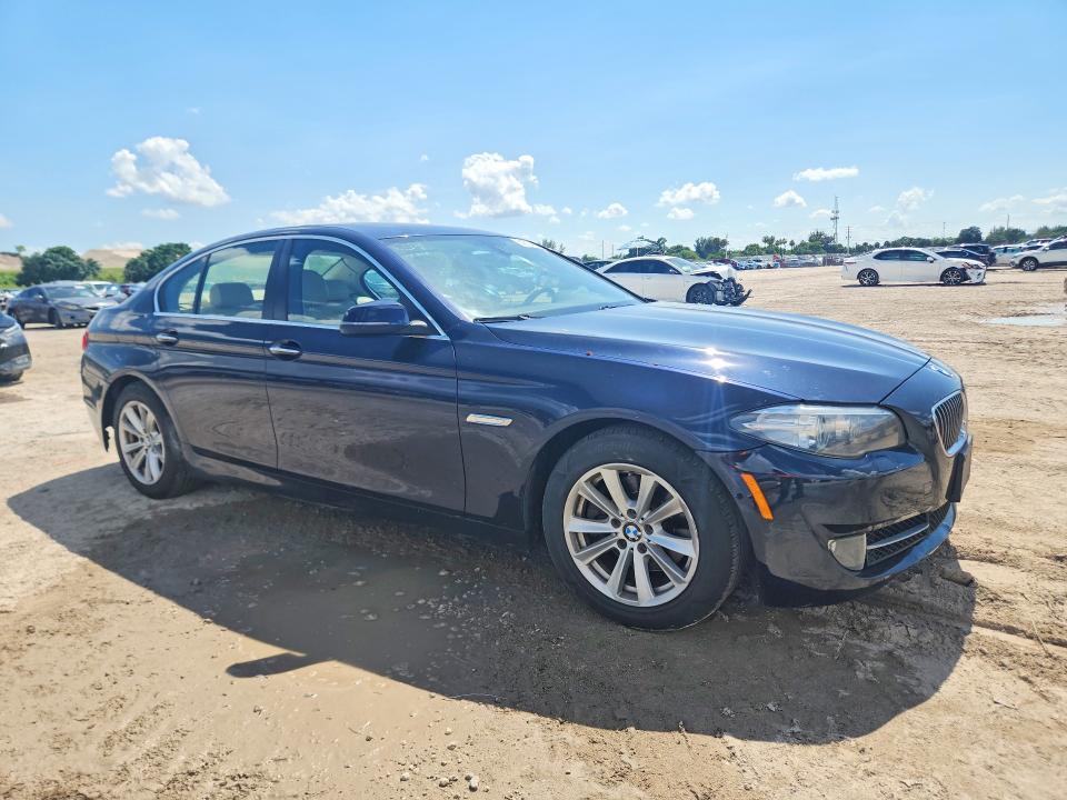 2015 BMW 5er VIN WBA5A7C58FD625974 COPART salvage auction — ROOF, Nj - Certificate Of Title, sold $1,100 on 2026-07-21 (photo 4)