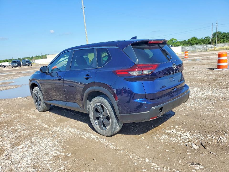 2025 Nissan Rogue VIN JN8BT3BB9SW163234 COPART salvage auction — WATER/FLOOD, Fl - Cert Of Title-Slvg Rebld Flood, sold $5,500 on 2026-07-06 (photo 2)