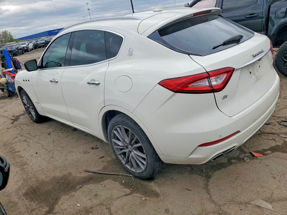 2020 Maserati VIN ZN661XUL4LX349869 COPART salvage auction — WATER/FLOOD, Mi - Cert Of Title-Flood Vehicle, sold $5,300 on 2026-07-10 (photo 2)