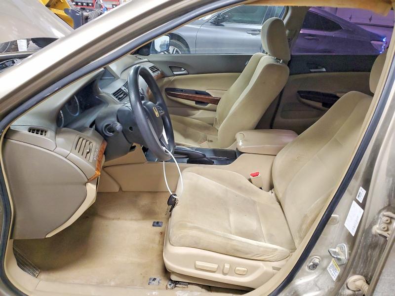2008 Honda Accord VIN 1HGCP26768A046688 COPART salvage auction — HAIL, Mn - Cert Of Title-Prior Salvage, sold $525 on 2026-07-09 (photo 7)