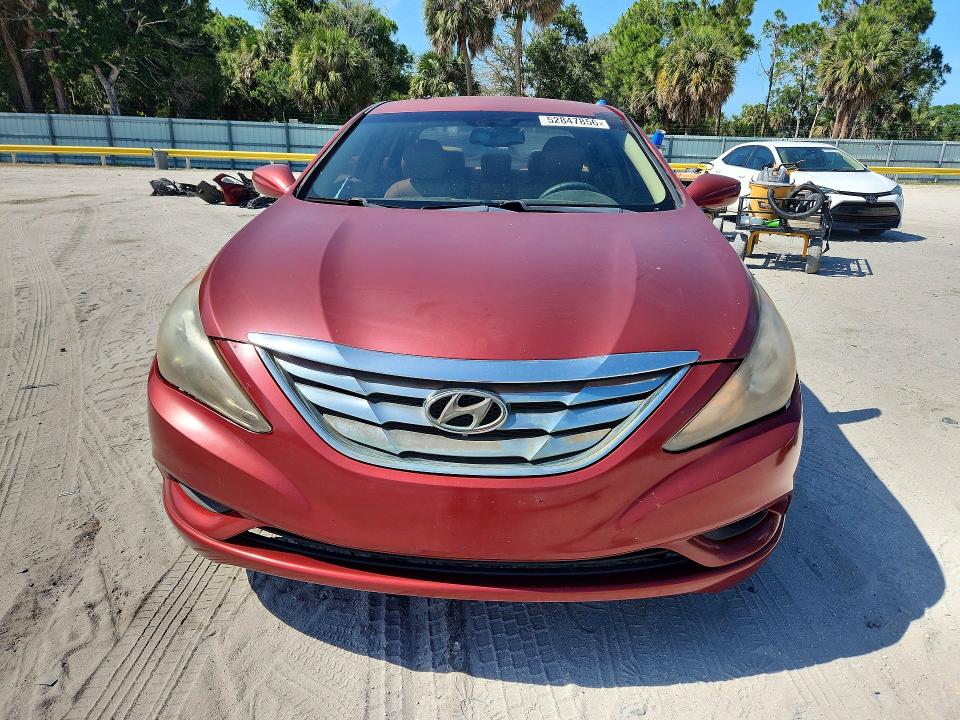 2013 Hyundai Sonata VIN 5NPEB4ACXDH693393 COPART salvage auction — REAR END, Fl - Cert Of Title Slvg Rebuildable, sold $750 on 2026-07-08 (photo 5)