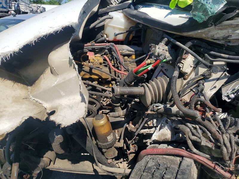 2005 Freightliner M2 106 VIN 1FVACWDC25HV07739 COPART salvage auction — FRONT END, MD - CERT OF SALVAGE > 75% DAMAGE, sold $10,000 on 2026-09-03 (photo 7)