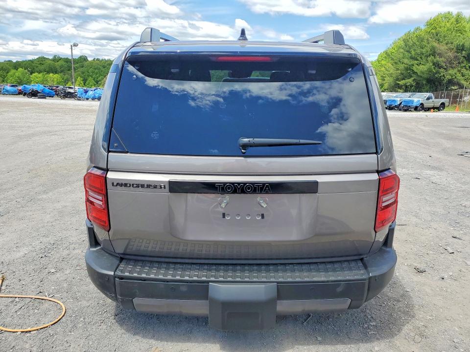 2026 Toyota VIN JTEABFAJ9T5024809 COPART salvage auction — REAR END, Pa - Certificate Of Salvage, sold $41,750 on 2026-07-02 (photo 6)