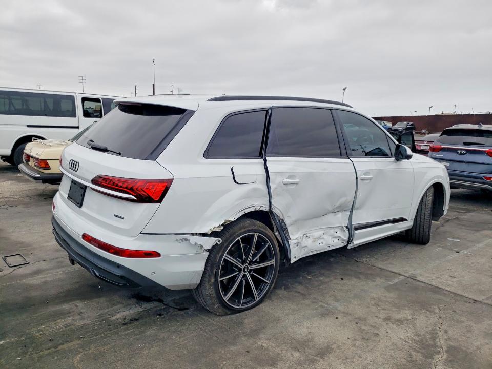 2021 Audi VIN WA1LXAF78MD021514 COPART salvage auction — SIDE, Ca - Salvage Certificate, sold $16,700 on 2026-07-08 (photo 3)