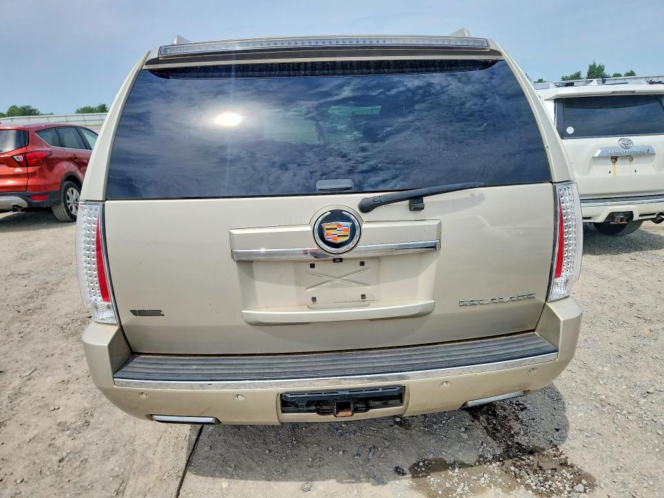 2013 Cadillac Escalade VIN 1GYS4CEF9DR176830 COPART salvage auction — WATER/FLOOD, Ky - Cert Of Title-Salvage, sold $1,700 on 2026-07-09 (photo 6)