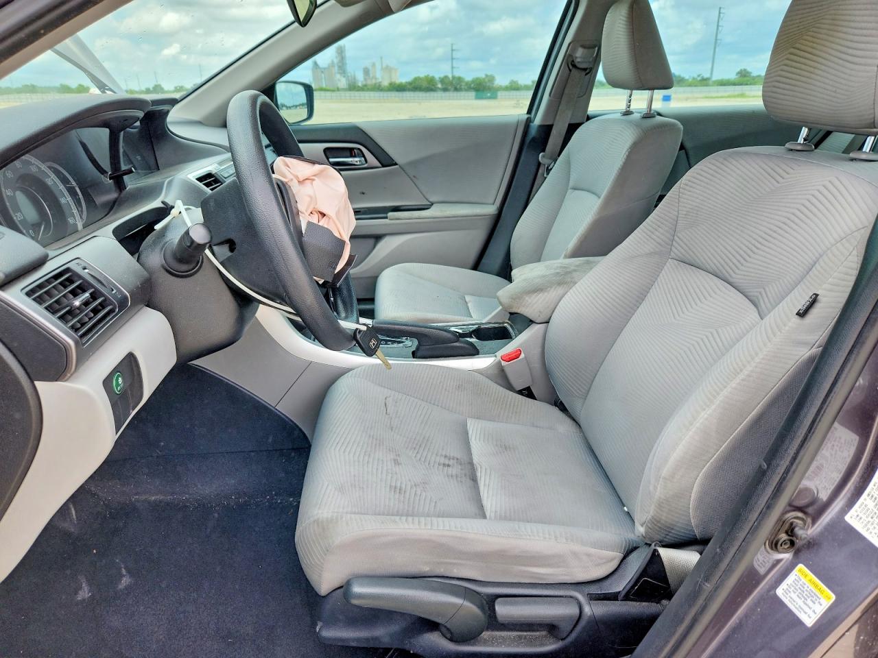2015 Honda Accord VIN 1HGCR2F32FA193675 COPART salvage auction — Front End, TX - SALVAGE VEHICLE TITLE, sold $850 on 2026-07-09 (photo 7)