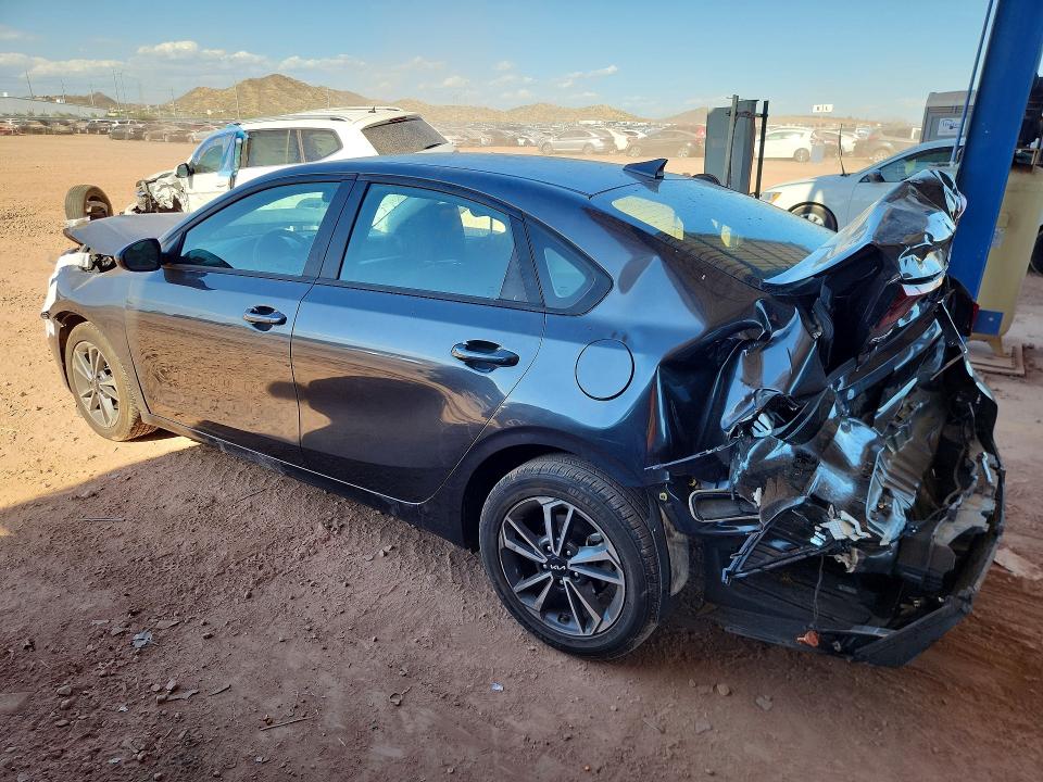 2024 Kia Forte VIN 3KPF24AD8RE725234 COPART salvage auction — REAR END, Az - Cert Of Title - Salvage, sold $2,000 on 2026-07-09 (photo 2)