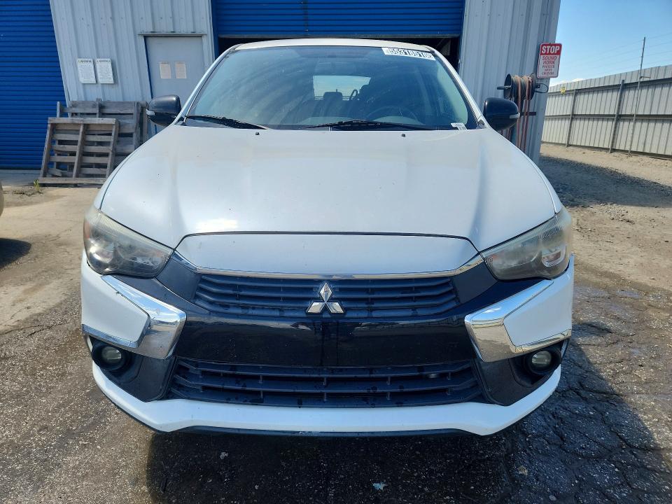 2017 Mitsubishi Outlander sport VIN JA4AP3AU7HZ069630 COPART salvage auction — MINOR DENT/SCRATCHES, CA - CERTIFICATE OF TITLE, sold $1,600 on 2026-07-28 (photo 5)