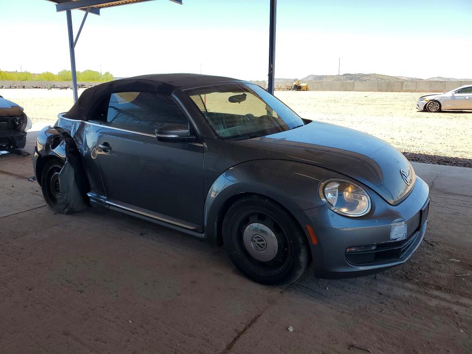 2015 Volkswagen Beetle VIN 3VW517AT3FM811346 COPART salvage auction — REAR END, Az - Cert Of Title - Salvage, sold $2,250 on 2026-07-02 (photo 4)