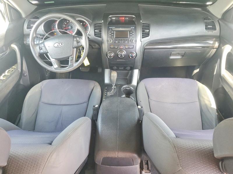 2011 Kia Sorento VIN 5XYKT3A12BG183259 COPART salvage auction — FRONT END, Fl - Cert Of Title Slvg Rebuildable, sold $400 on 2026-07-28 (photo 8)