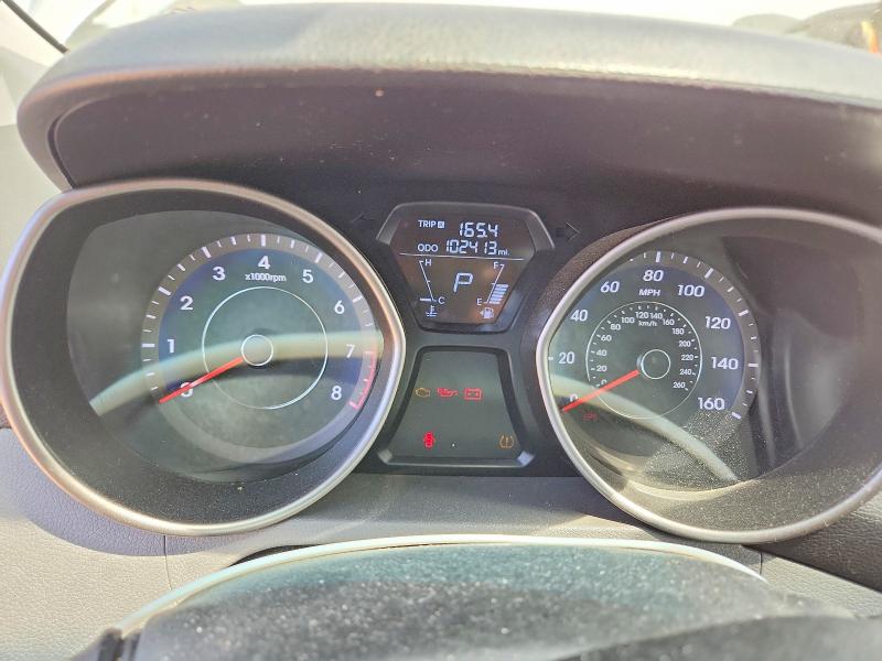 2011 Hyundai Elantra VIN 5NPDH4AE2BH035821 COPART salvage auction — VANDALISM, Il - Salvage Certificate, sold $1,000 on 2026-07-02 (photo 9)