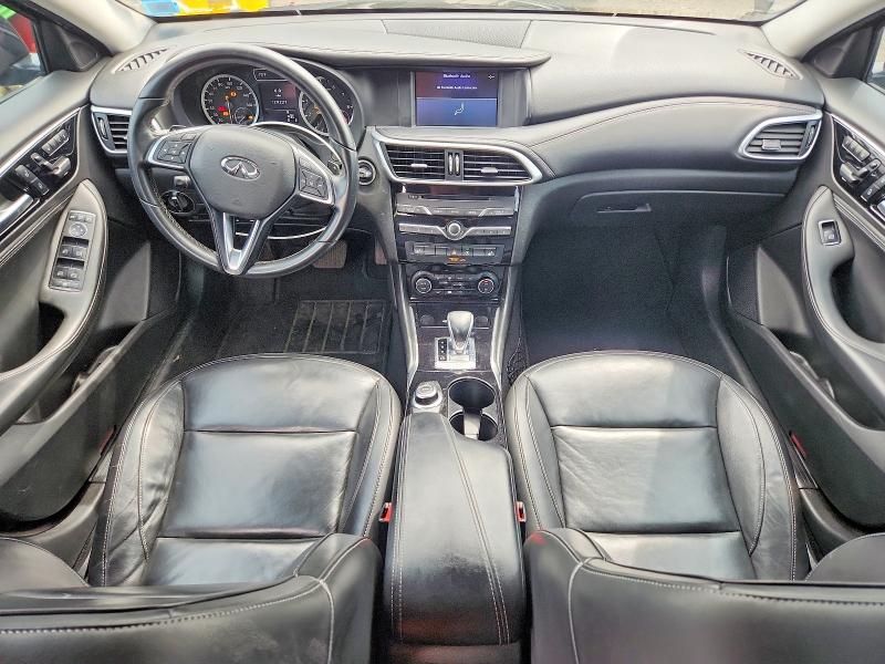 2018 Infiniti Qx30 VIN SJKCH5CP0JA058730 COPART salvage auction — MINOR DENT/SCRATCHES, NY - CERTIFICATE OF TITLE, sold $3,200 on 2026-07-09 (photo 8)