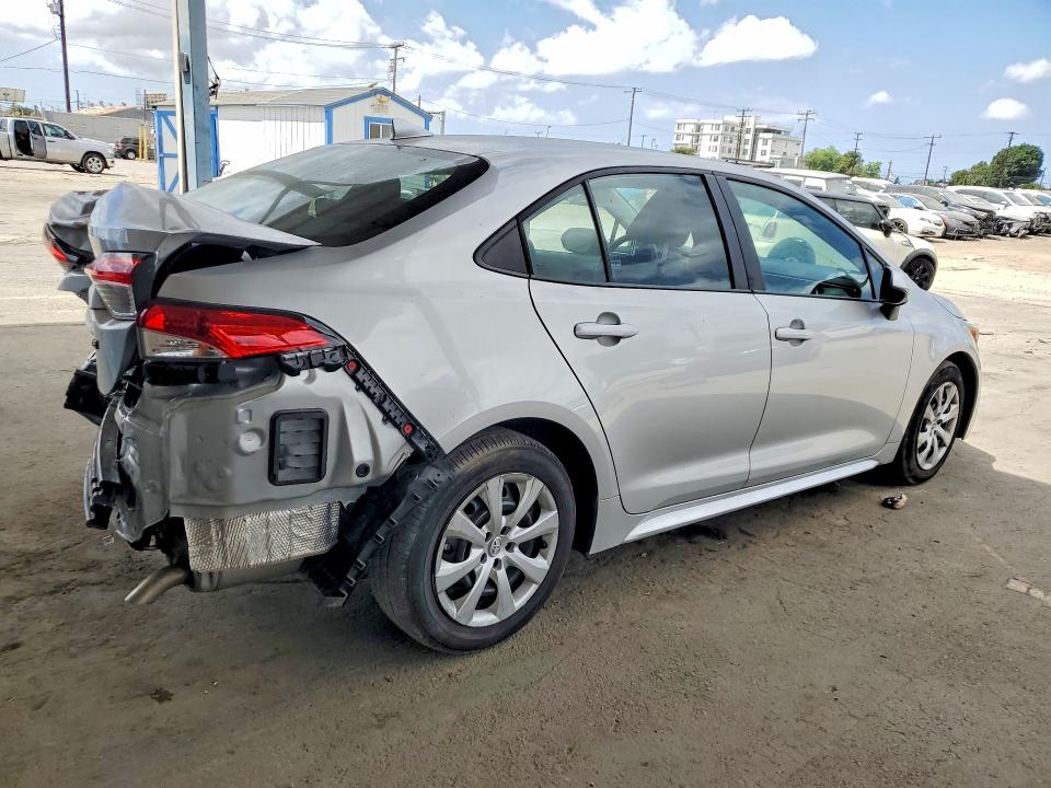 2025 Toyota Corolla VIN 5YFB4MDE6SP238177 COPART salvage auction — REAR END, Ca - Salvage Certificate, sold $5,300 on 2026-07-02 (photo 3)