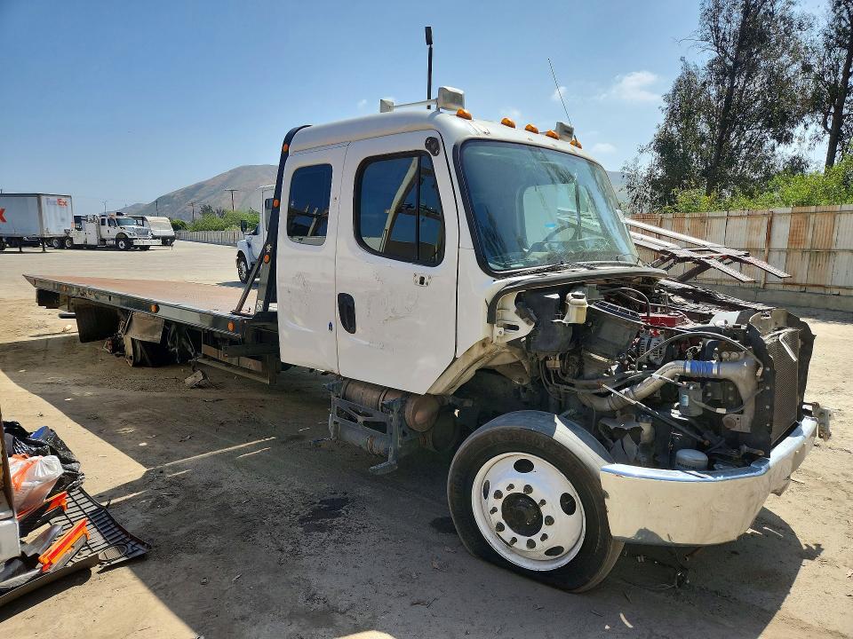2015 Frht - freightliner M2 VIN 1FVACWDT9FHGK4027 COPART salvage auction — FRONT END, CA - SALVAGE CERTIFICATE, sold $2,200 on 2026-07-29 (photo 4)