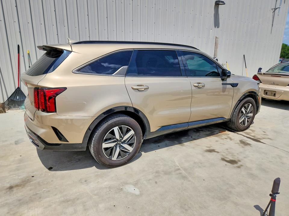2021 Kia Sorento VIN 5XYRL4LC9MG009906 COPART salvage auction — REAR END, GA - CERT OF TITLE-SALVAGE, sold $6,900 on 2026-07-30 (photo 3)