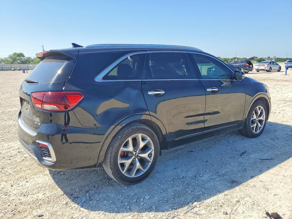 2019 Kia Sorento VIN 5XYPK4A56KG543375 COPART salvage auction — NORMAL WEAR, Tx - Certificate Of Title, sold $4,500 on 2026-07-30 (photo 3)