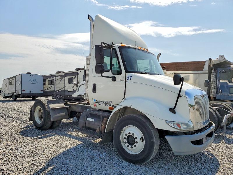 2006 International 8000 series VIN 1HSHWAHN56J308766 COPART salvage auction — NORMAL WEAR, Ky - Certificate Of Title, sold $3,800 on 2026-07-30 (photo 1)