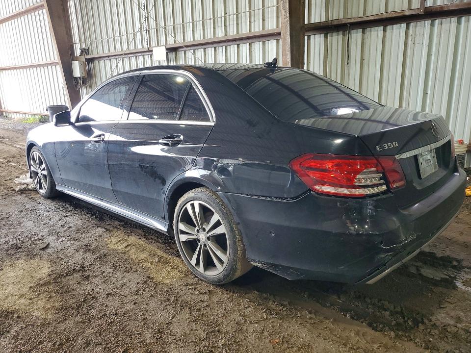 2014 Mercedes-benz E-klasse VIN WDDHF5KB4EA971068 COPART salvage auction — REAR END, Tx - Salvage Vehicle Title, sold $150 on 2026-08-13 (photo 2)