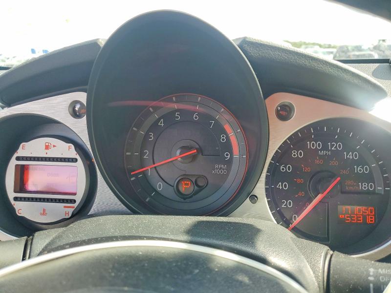 2010 Nissan 370z VIN JN1AZ4FHXAM303850 COPART salvage auction — MINOR DENT/SCRATCHES, Fl - Certificate Of Title, sold $500 on 2026-07-30 (photo 9)